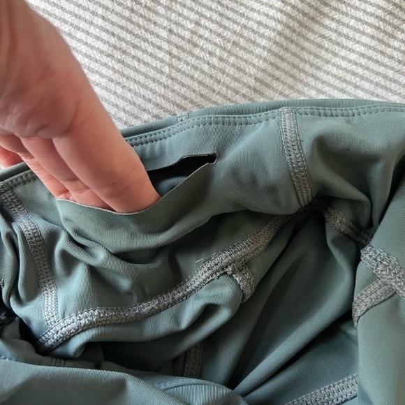 Janji Green Athletic Leggings - Picture 9 of 10